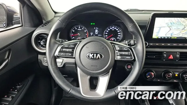 Kia K3 2021 — фото 18