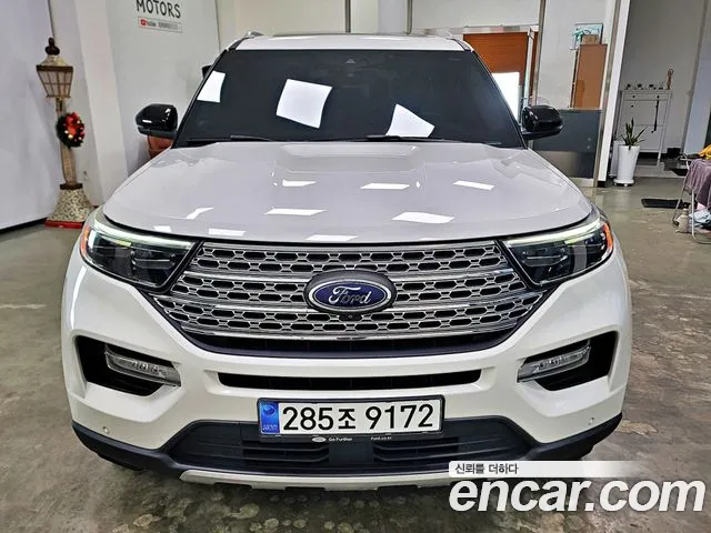 Ford Explorer 2021 — фото 2
