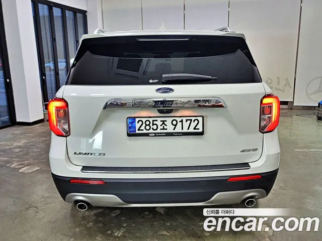 Ford Explorer 2021 — фото 3