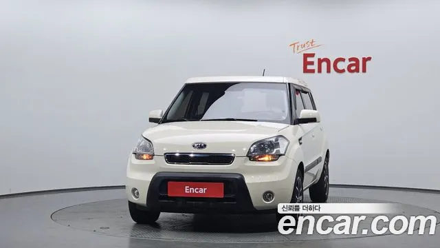 Kia Soul 2010 — фото 3