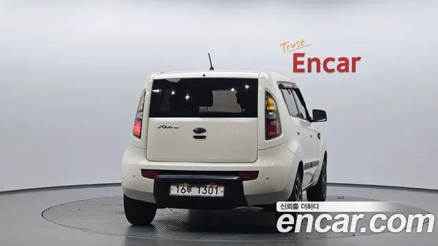 Kia Soul 2010 — фото 4