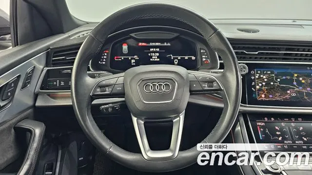 Audi Q8 2021 — фото 13