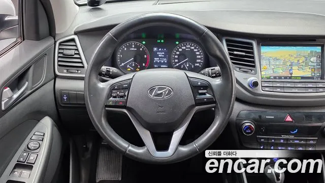 Hyundai Tucson 2016 — фото 19