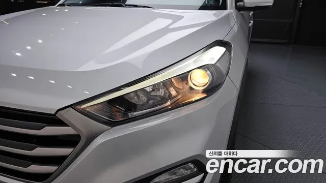 Hyundai Tucson 2016 — фото 8
