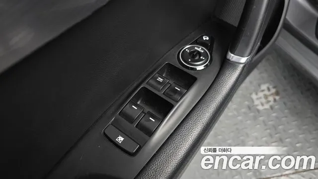 Hyundai i40 2014 — фото 17