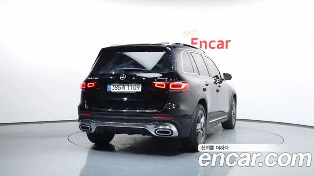 Mercedes-Benz GLB-Class 2021 — фото 4