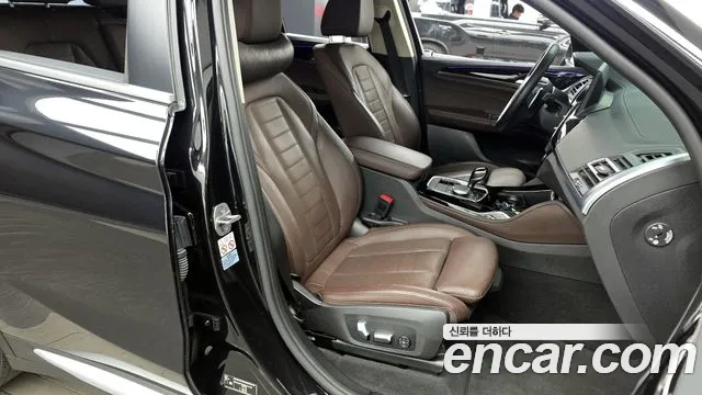 BMW X4 2022 — фото 16