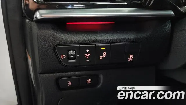 Kia Niro 2023 — фото 20