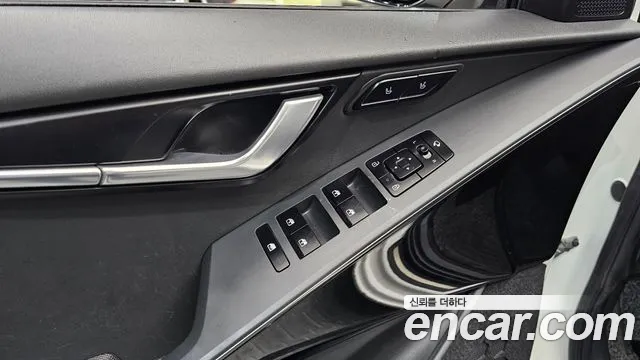 Kia Niro 2024 — фото 16
