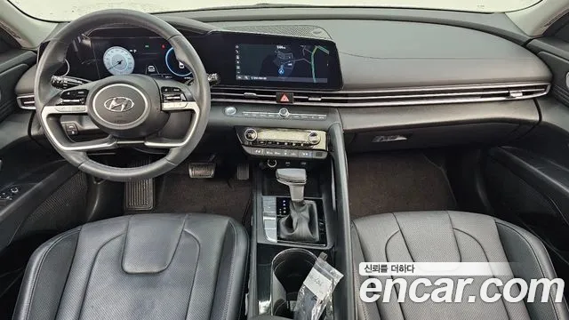 Hyundai AVANTE 2023 — фото 10