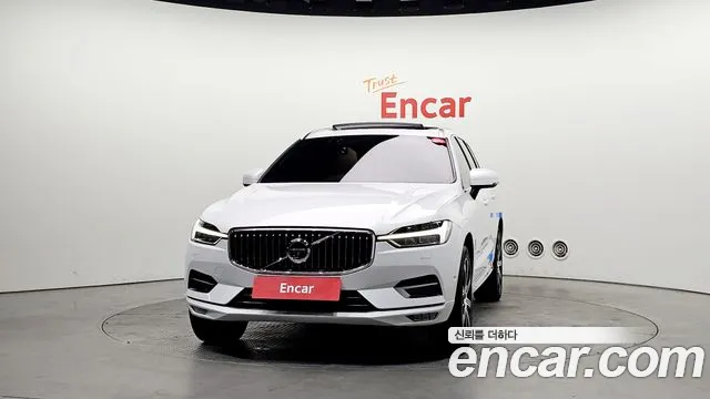 Volvo XC60 2019 — фото 3