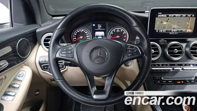 Mercedes-Benz GLC-Class 2019 — фото 19
