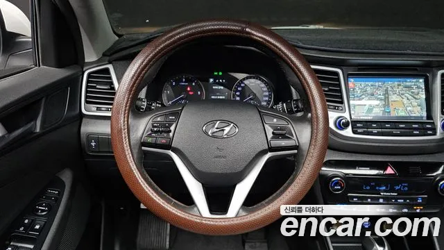 Hyundai Tucson 2016 — фото 19