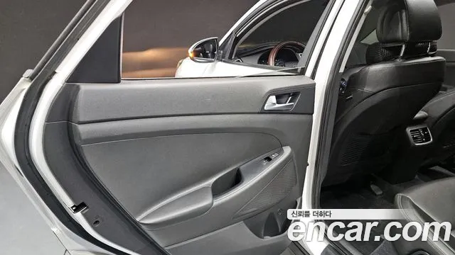 Hyundai Tucson 2016 — фото 15