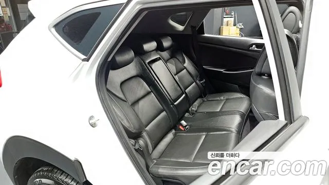 Hyundai Tucson 2016 — фото 16