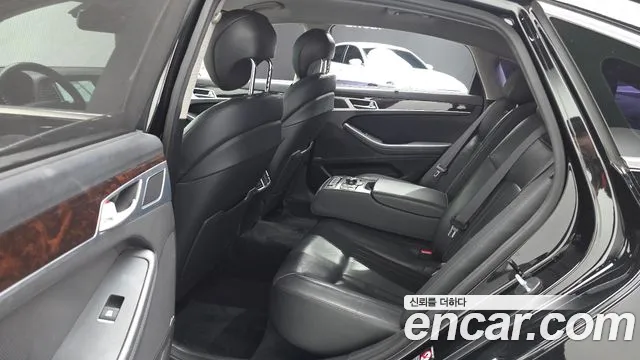 Hyundai Genesis 2015 — фото 12