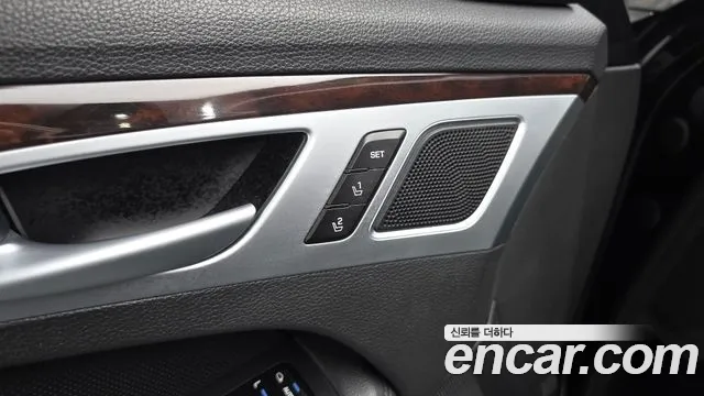 Hyundai Genesis 2015 — фото 16