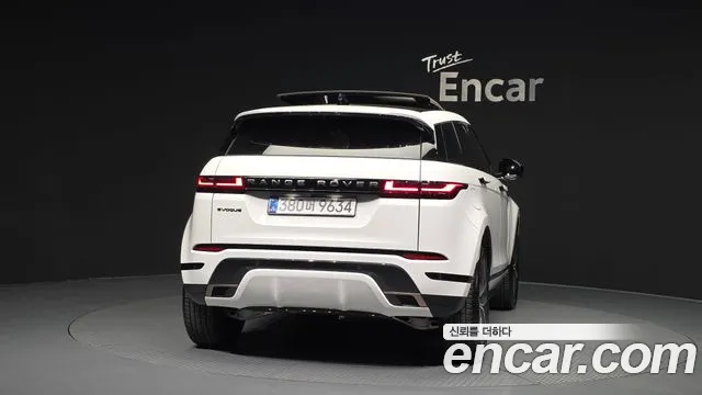 Land Rover Range Rover Evoque 2025 — фото 4