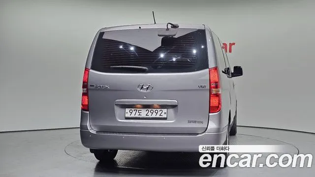 Hyundai Starex 2017 — фото 4