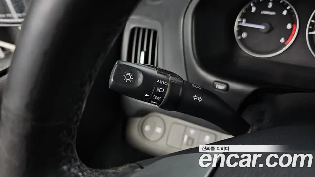 Hyundai Starex 2017 — фото 15