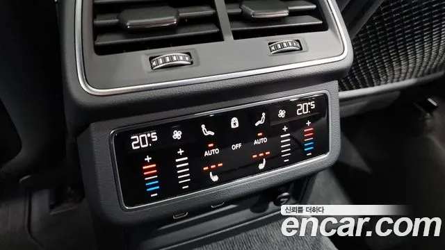 Audi A6 2022 — фото 18