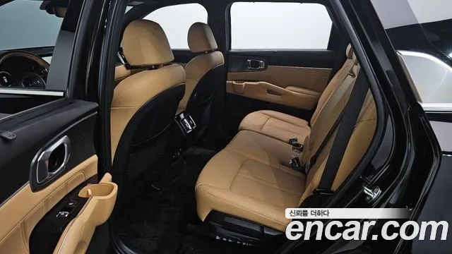 Kia Sorento 2023 — фото 16
