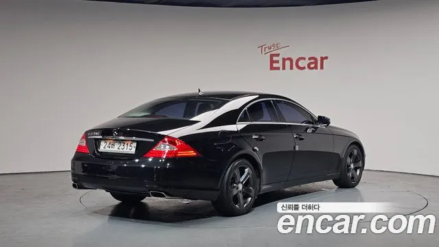 Mercedes-Benz CLS-Class 2010 — фото 1