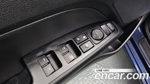 Hyundai AVANTE 2018 — фото 13