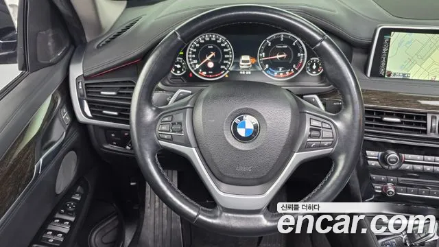 BMW X6 2016 — фото 18