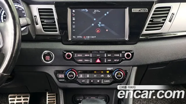 Kia Niro 2018 — фото 20