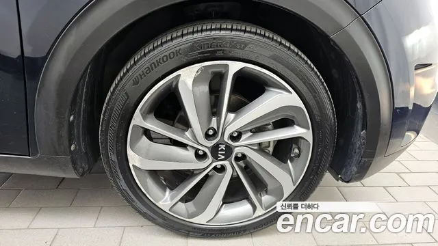 Kia Niro 2018 — фото 7