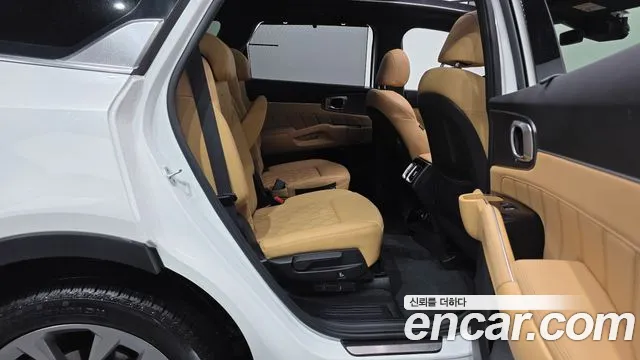 Kia Sorento 2021 — фото 18