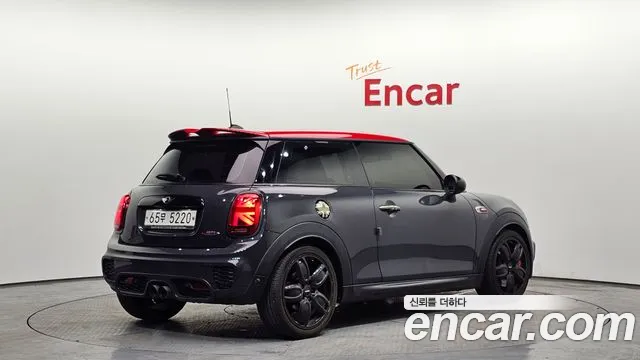 Mini Cooper 2017 — фото 2