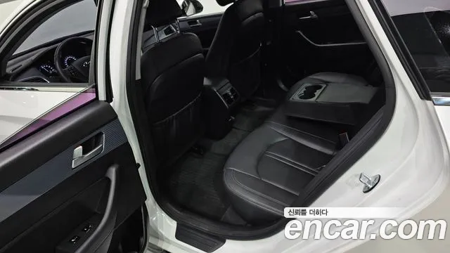 Hyundai Sonata 2015 — фото 11