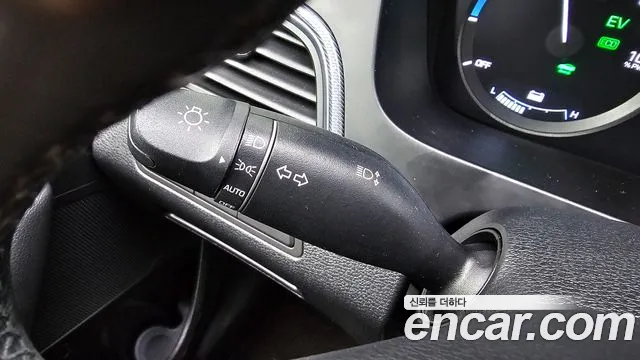 Hyundai Sonata 2015 — фото 15