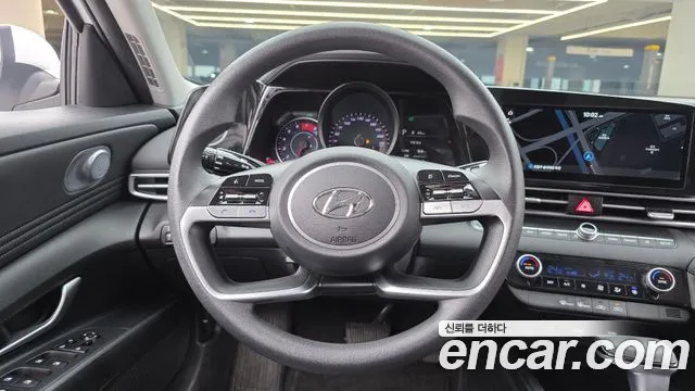 Hyundai AVANTE 2023 — фото 13