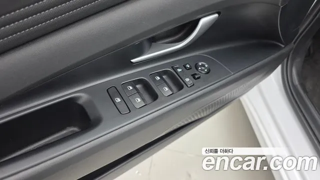 Hyundai AVANTE 2023 — фото 17