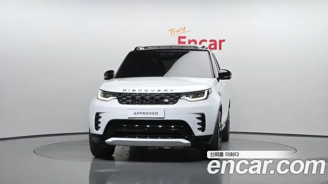 Land Rover Discovery 2023 — фото 3