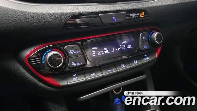 Hyundai i30 2018 — фото 16