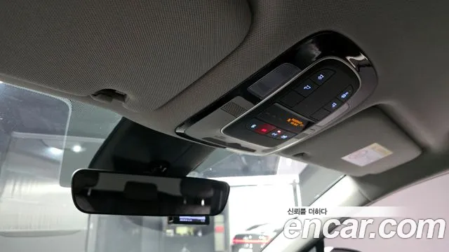 Hyundai Santafe 2022 — фото 16