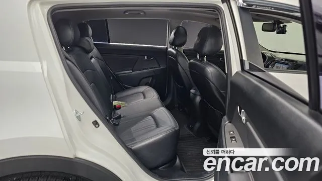 Kia Sportage 2013 — фото 11