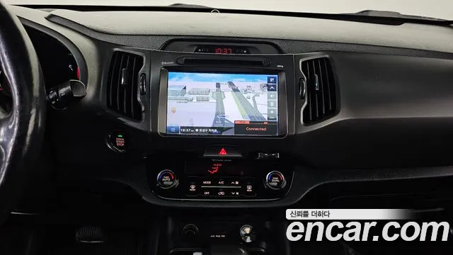 Kia Sportage 2013 — фото 14