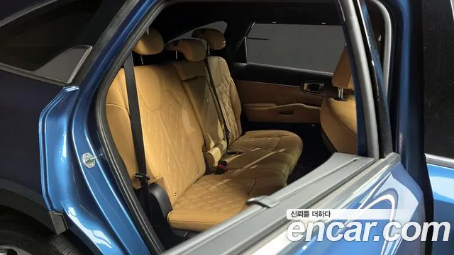 Kia Sorento 2021 — фото 16