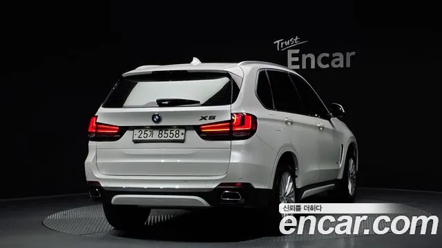 BMW X5 2017 — фото 2