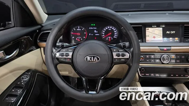 Kia K7 2017 — фото 13