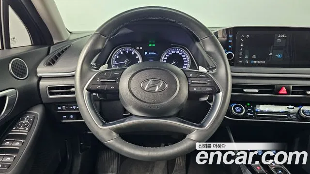 Hyundai Sonata 2020 — фото 19