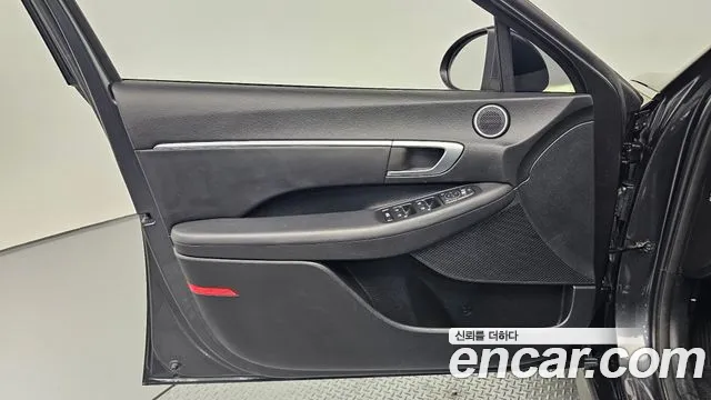 Hyundai Sonata 2020 — фото 14
