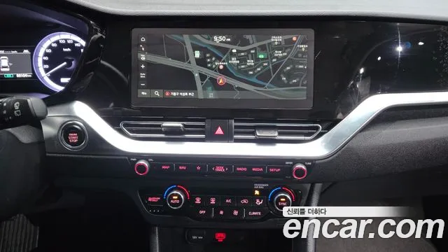 Kia Niro 2022 — фото 16