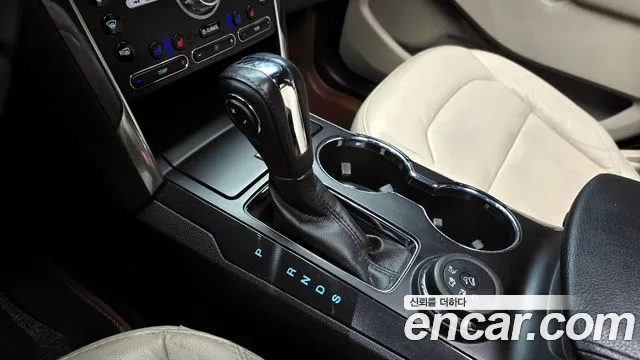 Ford Explorer 2018 — фото 12