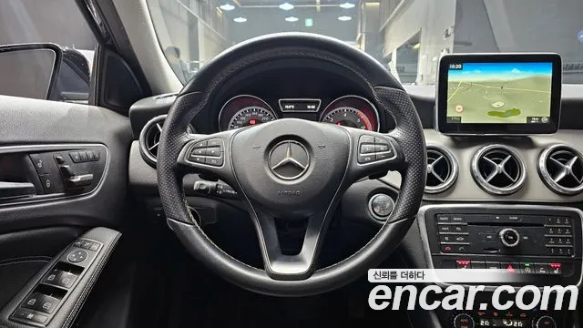 Mercedes-Benz GLA-Class 2016 — фото 13
